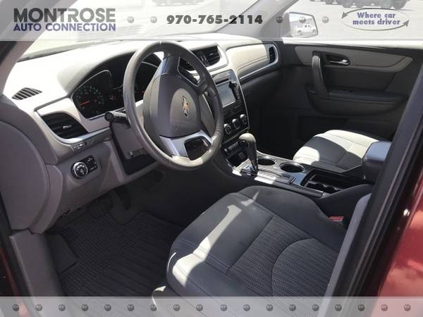 2017 Chevrolet Traverse LT - cars & trucks - by dealer - vehicle... for sale in MONTROSE, CO – photo 7