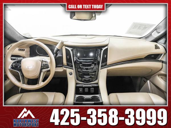 2020 Cadillac Escalade ESV Platinum 4x4 - - by for sale in Lynnwood, WA – photo 3