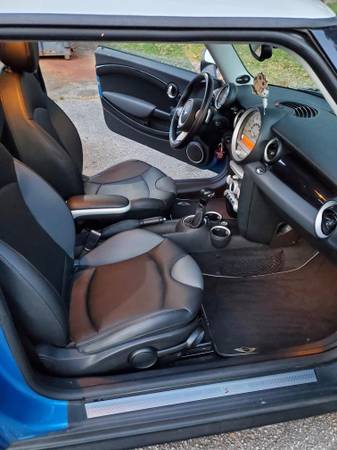 2010 mini cooper S ($4500 or best offer) - cars & trucks - by owner... for sale in Severn, MD – photo 7