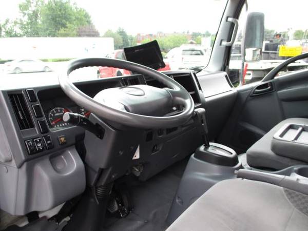 2014 Isuzu NPR 23 FOOT BOX TRUCK ** SIDE DOOR ** LIFTGATE - cars &... for sale in South Amboy, NY – photo 7
