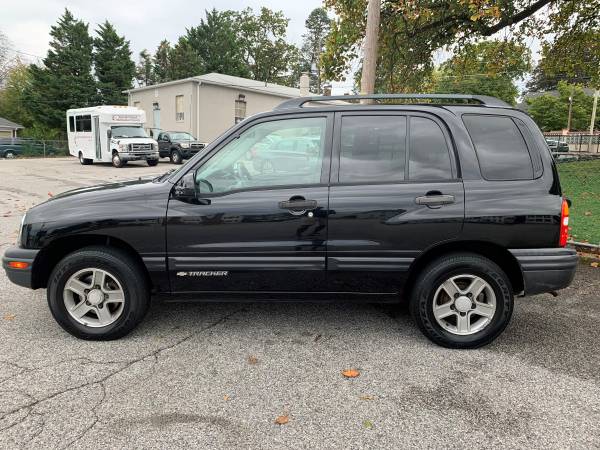 2004 CHEVY TRACKER - BASE - 2.5L V6 - 2WD - AMAZING MILES & CONDITION! for sale in York, PA – photo 9
