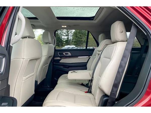 2018 Ford Explorer Platinum AWD 4dr SUV - SUV - - by for sale in New Lebanon, MA – photo 19