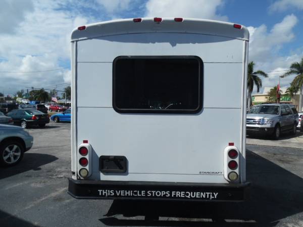 2007 *Ford* *Econoline Commercial Cutaway* Oxford White for sale in Wilton Manors, FL – photo 9