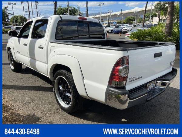 2015 Toyota Tacoma - *ABSOLUTELY CLEAN CAR* - cars & trucks - by... for sale in Waipahu, HI – photo 9