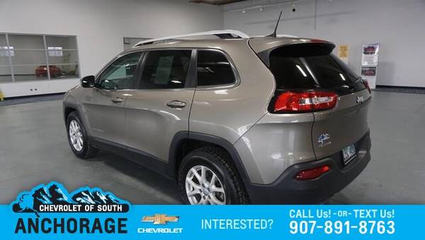 2017 Jeep Cherokee Latitude 4x4 - - by dealer for sale in Anchorage, AK – photo 6