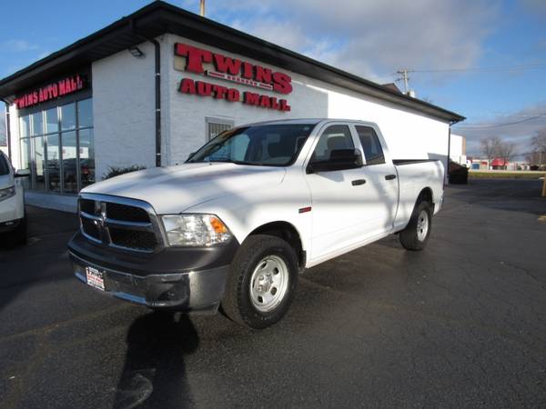 2015 RAM 1500 4WD QUAD CAB TRADESMAN - cars & trucks - by dealer -... for sale in Rockford, WI – photo 3