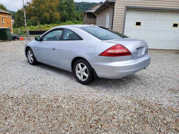 2005 HONDA ACCORD COUPE for sale in mckeesport, PA – photo 2