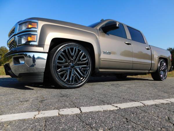5/7 LOWERED 2015 CHEVY SILVERADO 1500 LT CREW CAB NEW 24" REPS... for sale in KERNERSVILLE, SC – photo 10