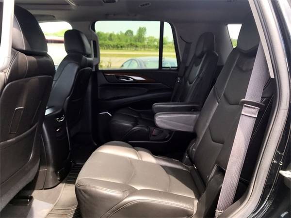 2016 Cadillac Escalade Luxury 4x4 Navi Tv 3rd Row 1-Own Cln Carfax We for sale in Canton, OH – photo 11