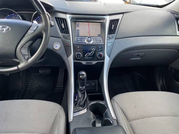 2011 Hyundai Sonata SE - - by dealer - vehicle for sale in Boise, ID – photo 11