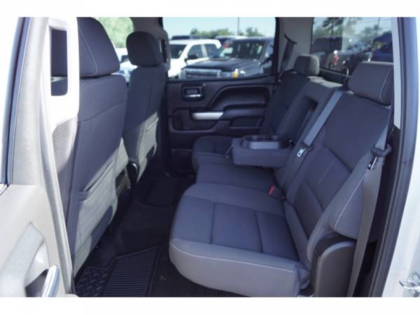 2018 Chevrolet Chevy Silverado 1500 4WD CREW CAB 143.5 LT W/ 4x4 Pass for sale in Glendale, AZ – photo 23