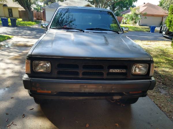 92 Mazda B2600i 4wd - cars & trucks - by owner - vehicle automotive... for sale in McAllen, TX – photo 4