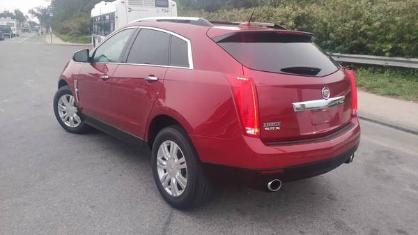 2011 CADILLAC SRX FWD V6 - cars & trucks - by owner - vehicle... for sale in Brooklyn, NY – photo 4
