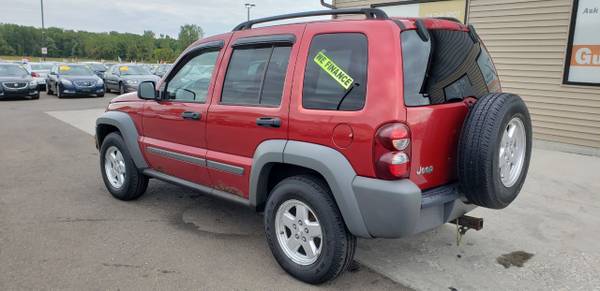 NICE!!! 2005 Jeep Liberty 4dr Sport for sale in Chesaning, MI – photo 9
