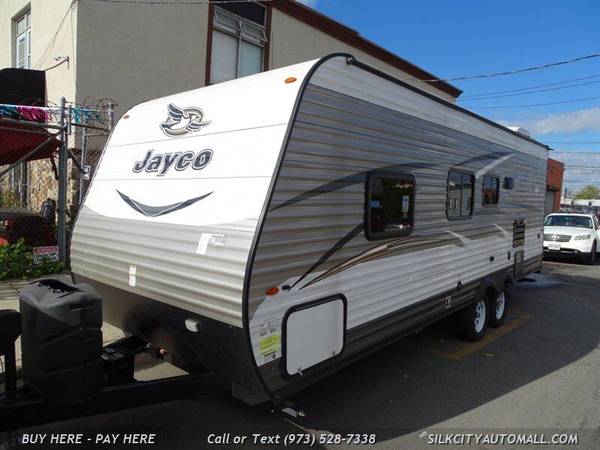 2017 Jayco Jay Flight 23RB RV - AS LOW AS $49/wk - BUY HERE PAY... for sale in Paterson, PA – photo 3