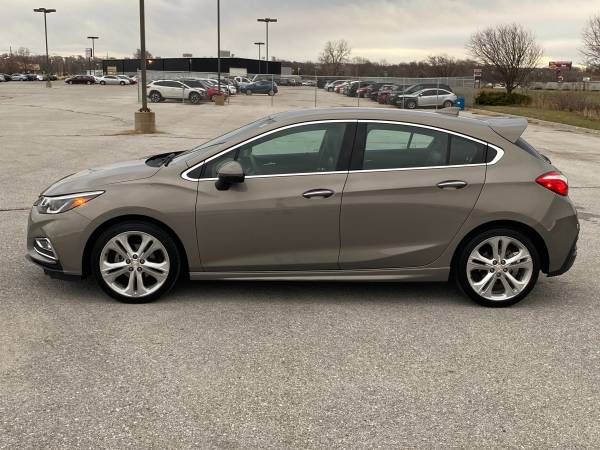 2017 Chevrolet Cruze Premier RS ***24K MILES ONLY*** - cars & trucks... for sale in Omaha, IA – photo 8