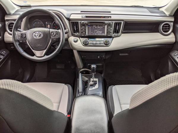 2018 Toyota RAV4 XLE SKU: JW514854 SUV - - by dealer for sale in Pinellas Park, FL – photo 17