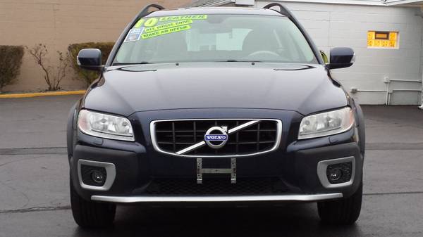 2010 Volvo XC70 AWD (FREE CARFAX! RUND AND DRIVES LIKE NEW!!!) -... for sale in Rochester , NY – photo 3