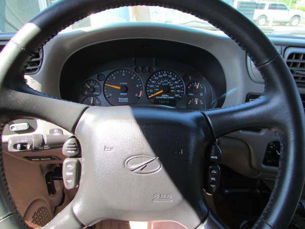 2001 OLDSMOBILE BRAVADA ALL WHEEL DRIVE LOADED - - by for sale in Vancouver, OR – photo 9
