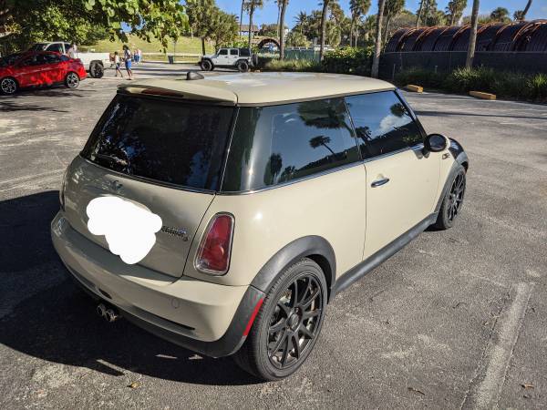 Mini Cooper S R53 - A lot of new parts and tires! - cars & trucks -... for sale in Boca Raton, FL – photo 7