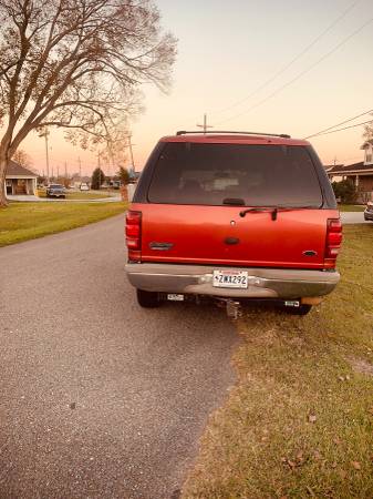 2001 Ford Expedition - cars & trucks - by owner - vehicle automotive... for sale in Plaquemine, LA – photo 2