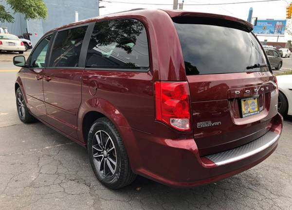 Take a look at this 2017 Dodge Grand Caravan GT LOW MILES LOADED-bosto for sale in Chelsea, MA – photo 5