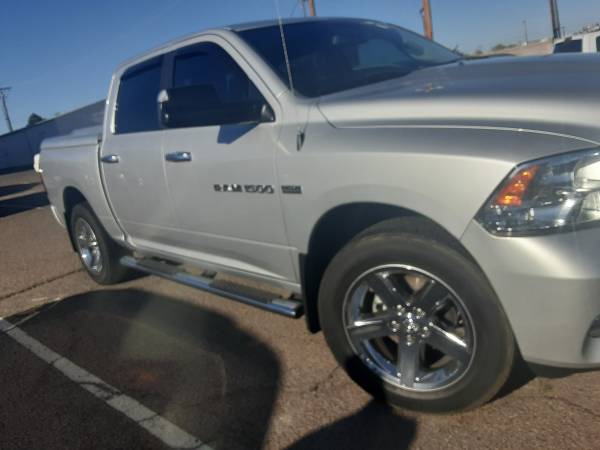 2011 Ram Sport 4x4 CREW CAB - - by dealer - vehicle for sale in Albuquerque, NM – photo 4