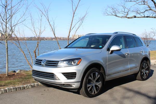 2017 Volkswagen Touareg V6 Wolfsburg Edition - cars & trucks - by... for sale in Great Neck, NY – photo 5