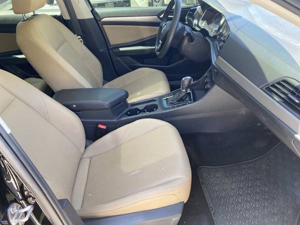 2019 Volkswagen VW Jetta SE - - by dealer - vehicle for sale in Carrollton, GA – photo 13