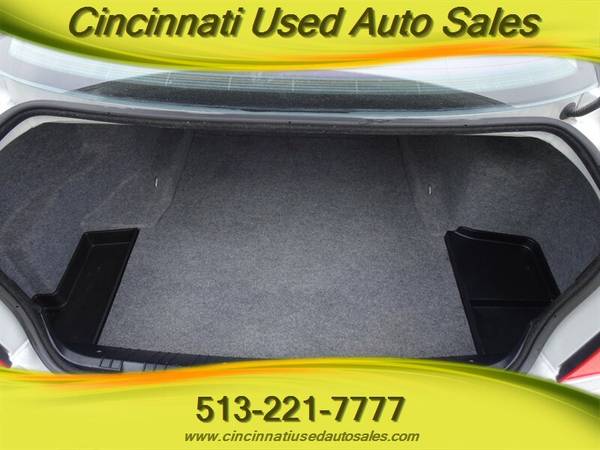 2001 BMW 325i I6 RWD - - by dealer - vehicle for sale in Cincinnati, OH – photo 23