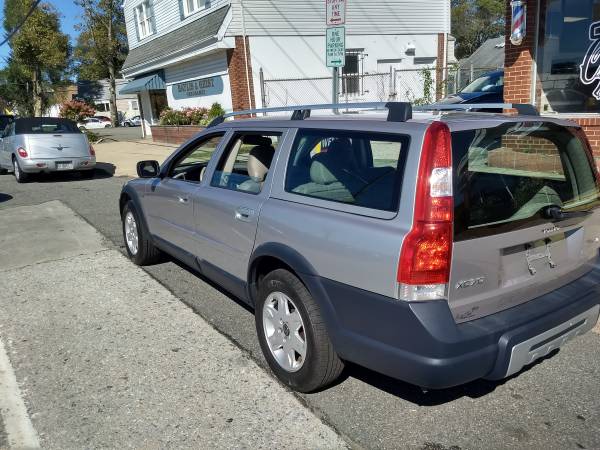 2005 Volvo XC70 Cross Country Wagon All Wheel Drive for sale in Baldwin, NY – photo 2