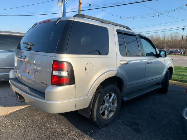 2009 Ford Explorer - cars & trucks - by owner - vehicle automotive... for sale in Rochester , NY – photo 2