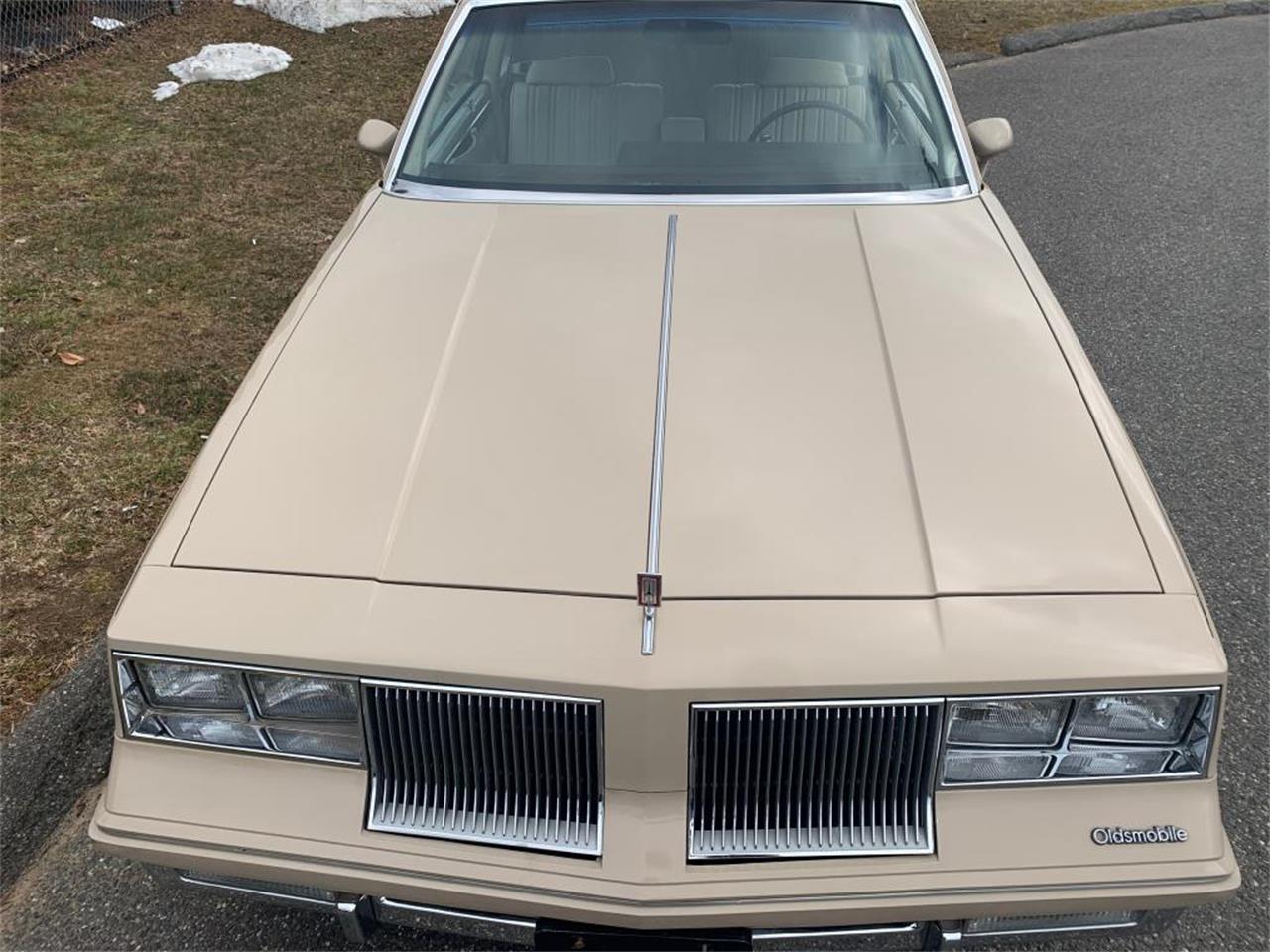 1981 Oldsmobile Cutlass Supreme for sale in Milford City, CT – photo 13