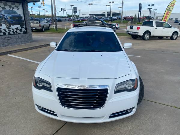 2013 Chrysler 300 4dr Sdn 300S RWD - - by dealer for sale in Broken Arrow, MO – photo 3