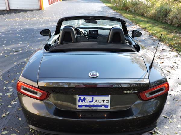 2017 Fiat 124 Spider Classica Convertible - - by for sale in Hartford, WI – photo 20