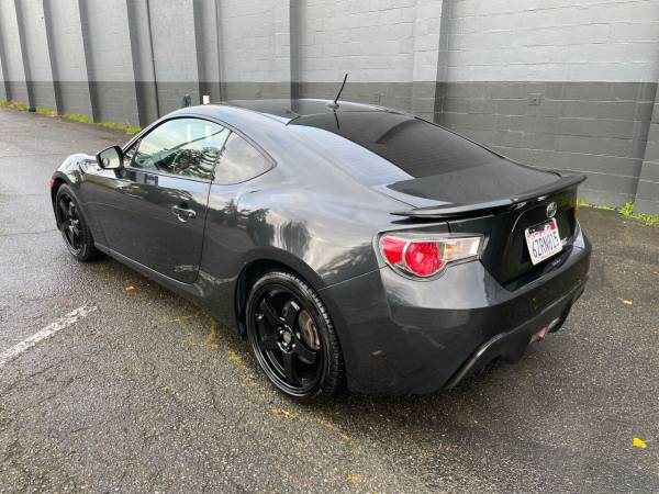 2013 Scion FR-S Base 2dr Coupe 6M - cars & trucks - by dealer -... for sale in Lynnwood, WA – photo 3