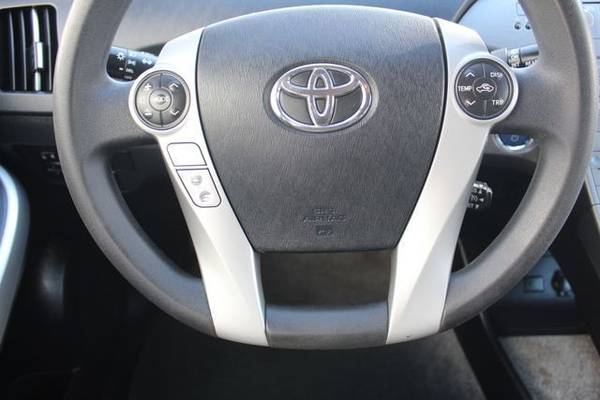 2013 Toyota Prius One Hatchback 4D w/131K ONE *WE FINANCE* - cars &... for sale in Bend, OR – photo 12
