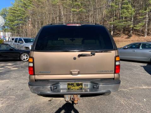 6, 999 2004 Chevy Tahoe LT 4WD Only 124k Miles, CLEAN, Leather for sale in Belmont, VT – photo 6
