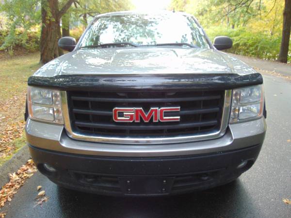 2007 GMC Sierra 1500 - cars & trucks - by dealer - vehicle... for sale in Waterbury, CT – photo 3