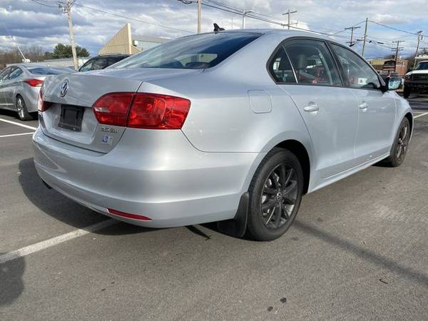 2012 Volkswagen Jetta - Financing Available! - cars & trucks - by... for sale in Bristol, CT – photo 10