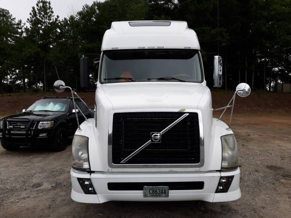 VOLVO VNL 2011 - cars & trucks - by owner - vehicle automotive sale for sale in Cumming, GA – photo 2