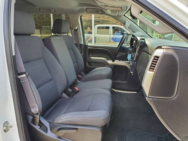 2016 Chevrolet Silverado 1500 LT 4x4 5.3 Rear Cam 76k Miles Over 180... for sale in Kansas City, MO – photo 4