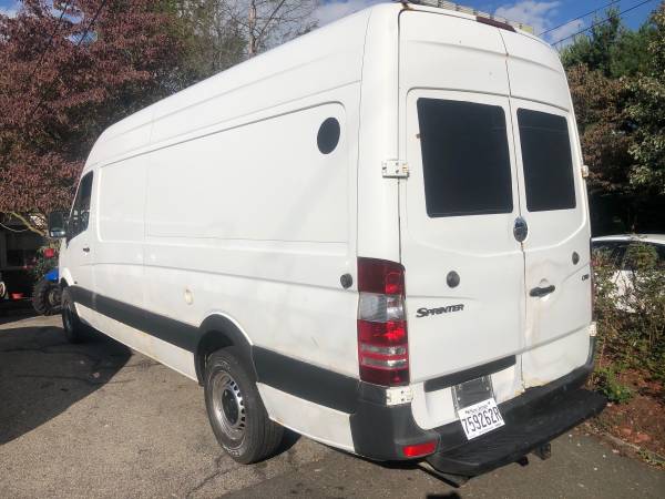 2008 Freightliner van - cars & trucks - by owner - vehicle... for sale in EASTCHESTER, NY – photo 5