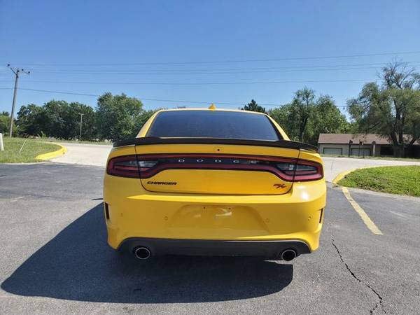 2017 Dodge Charger RWD R/T Scat Pack Sedan 4D Trades Welcome Financing for sale in Harrisonville, KS – photo 13