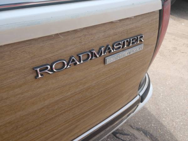 1994 Buick Roadmaster estate wagon - cars & trucks - by dealer -... for sale in Wichita, KS – photo 4