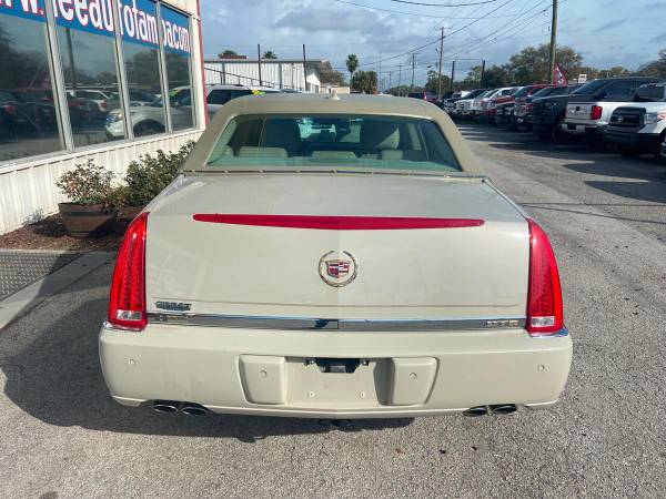 2010 Cadillac DTS w/1SD - - by dealer - vehicle for sale in TAMPA, FL – photo 6