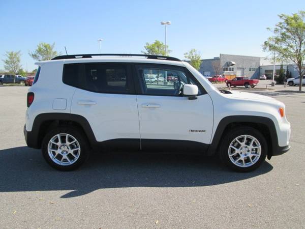 2020 Jeep Renegade Latitude suv Alpine White Clearcoat - cars & for sale in Bentonville, AR – photo 6