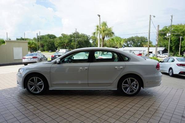 2015 VW Volkswagen Passat 3.6L V6 SEL Premium sedan Candy White for sale in New Smyrna Beach, FL – photo 4