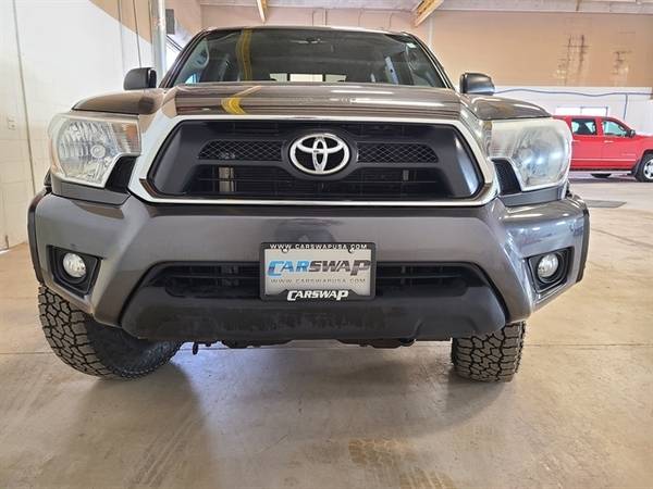 2014 Toyota Tacoma 4WD - - by dealer - vehicle for sale in Sioux Falls, SD – photo 8