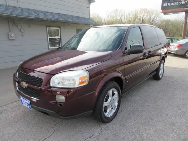 2008 Chevrolet Uplander - Automatic/Wheels/Low Miles - 106K! - cars for sale in Des Moines, IA – photo 2